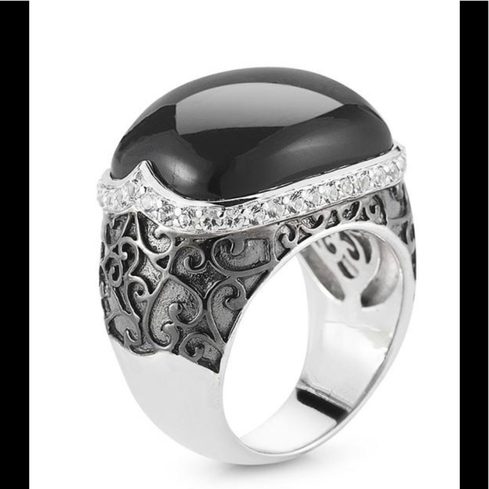 Delatori Ring